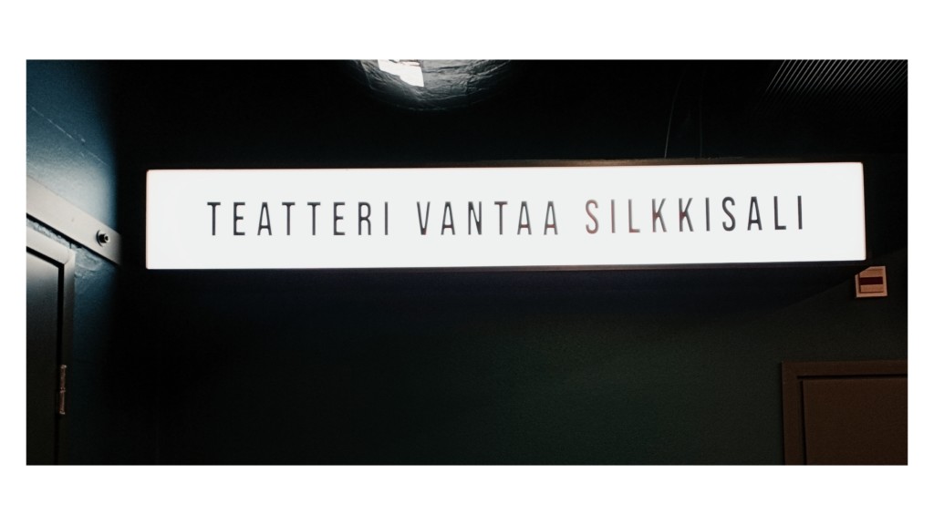 Teatteri Vantaa Silkkisali.